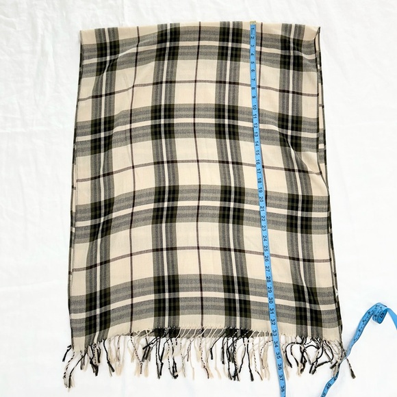 Nicole Marciano Plaid Scarf - Picture 4 of 9